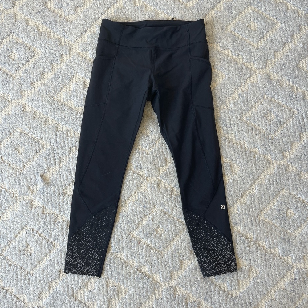 Lululemon black compression leggings